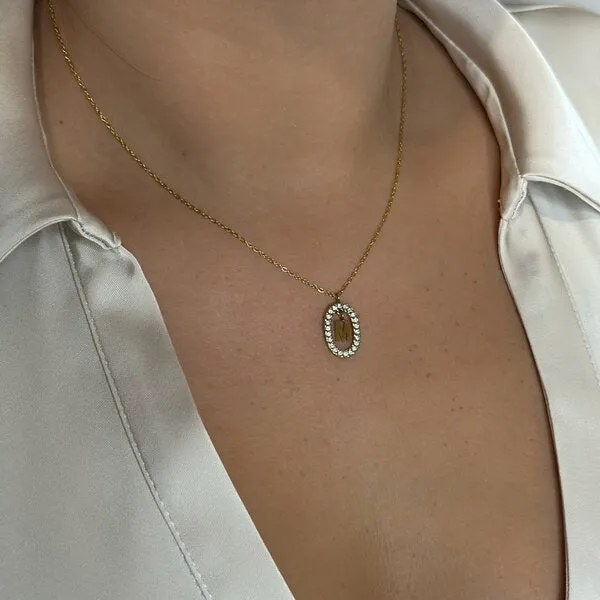 Collier Initial