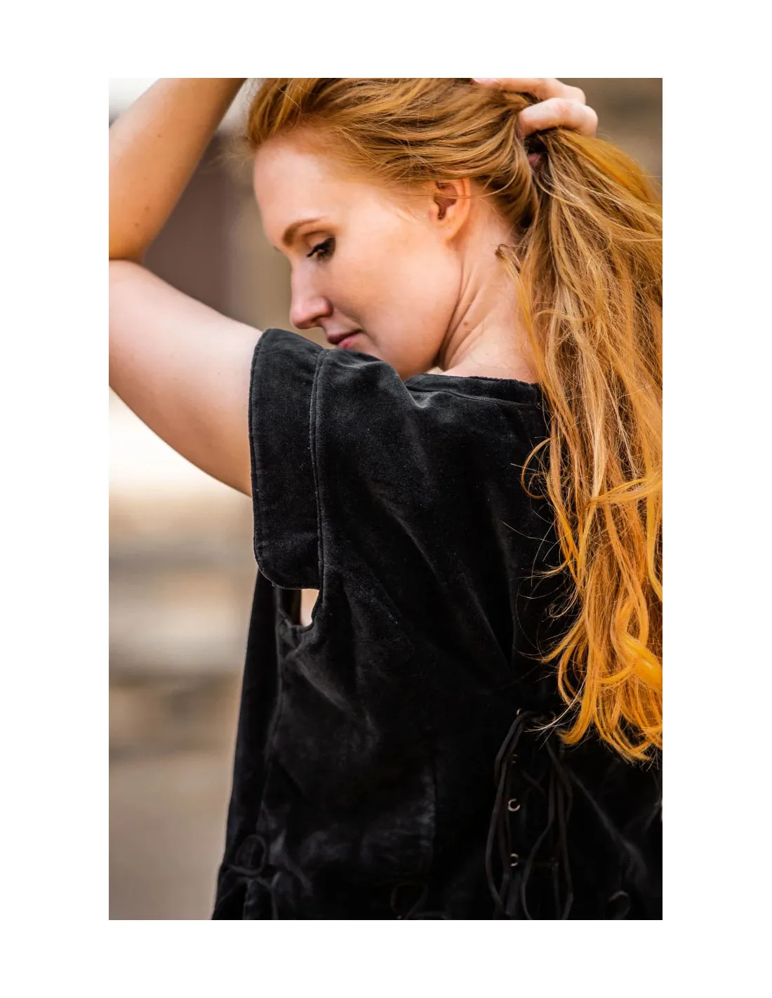 Gilet médiéval modèle Adrienne, noir ⚔️ Boutique Épées
