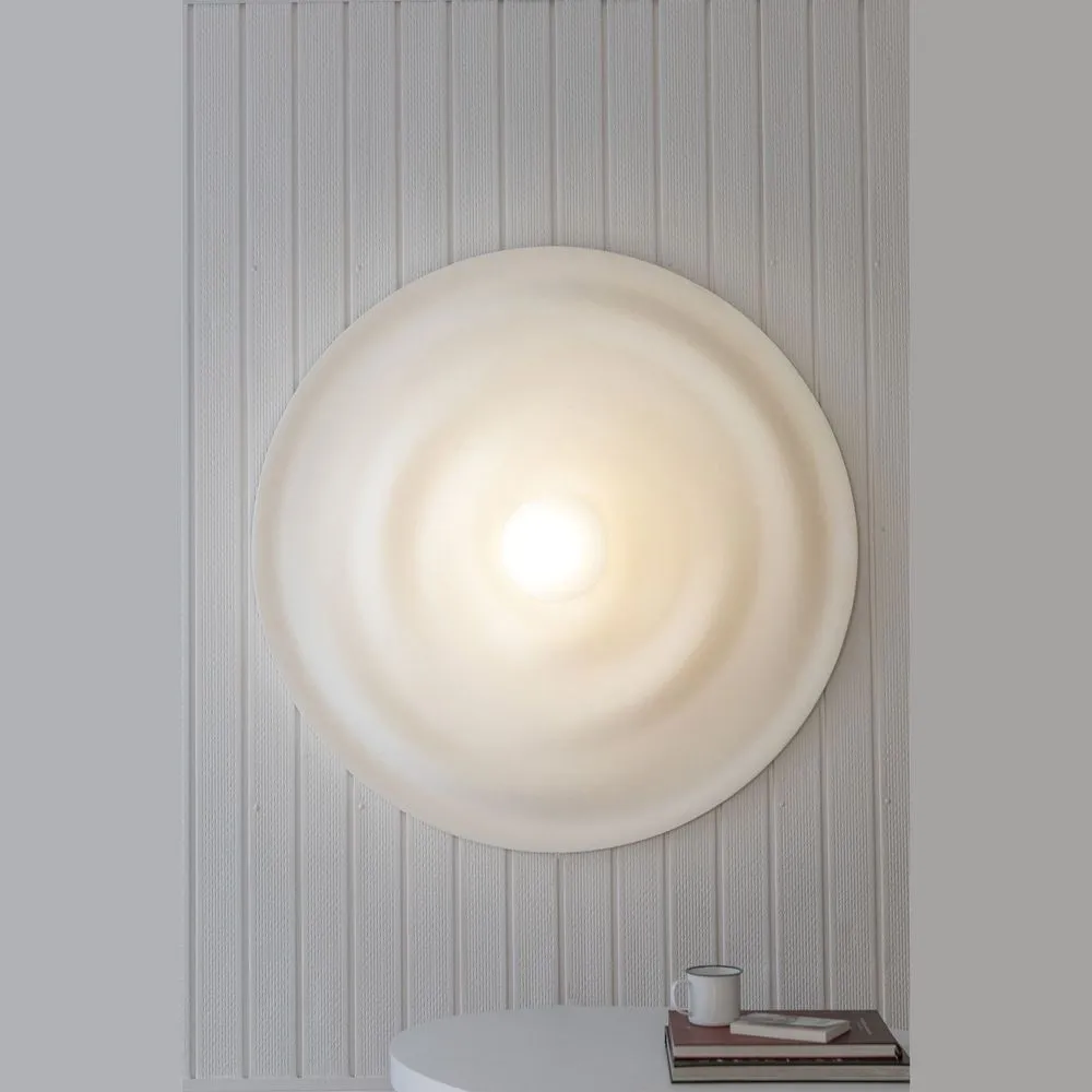 Kalm (pendant or wall lamp)