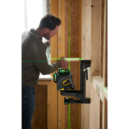 NIVEAU LASER MULTILIGNE X3G-360° Vert FATMAX – Stanley